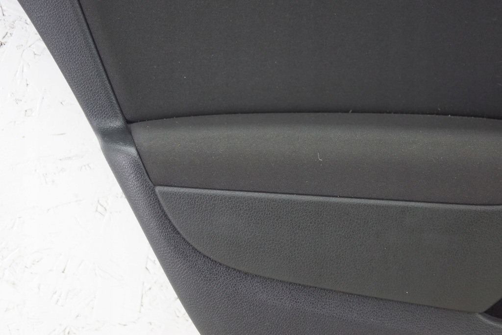 фото №8, Обшивка дверь левый задняя vw golf vi 6 hb