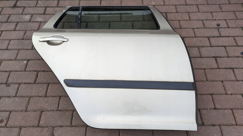 фото №1, Дверь задние задняя правое skoda octavia ii kombi 9201