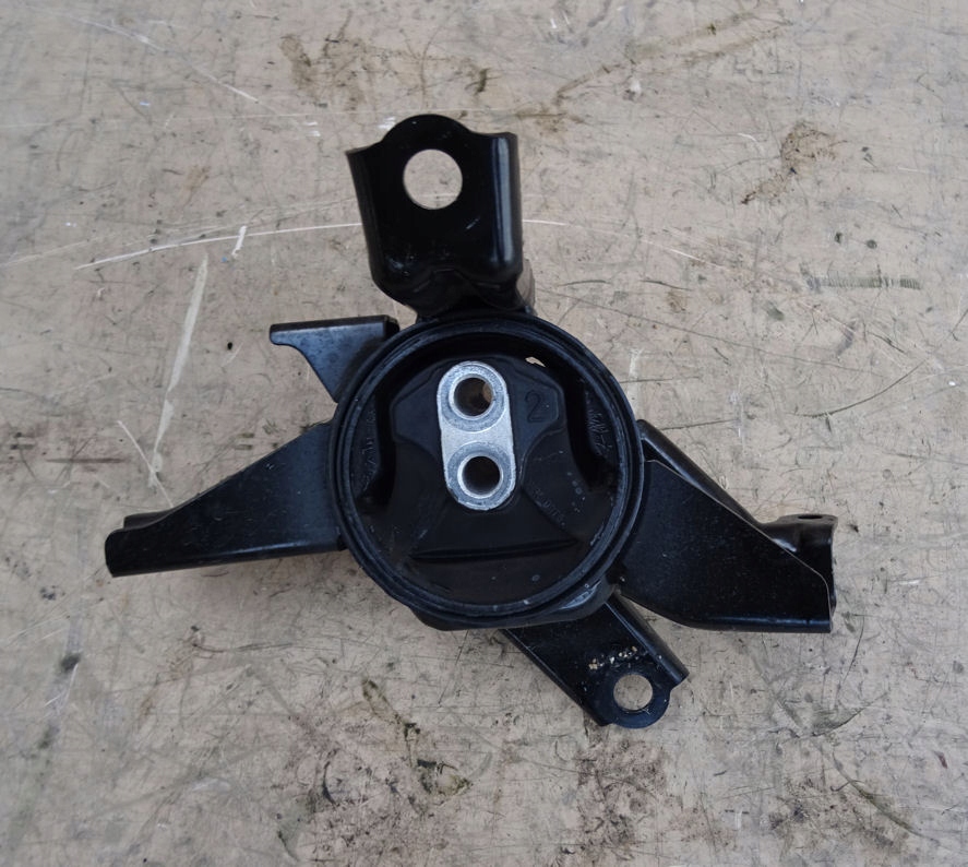 фото №1, Hyundai santa fe v подушка двигателя коробки plugin