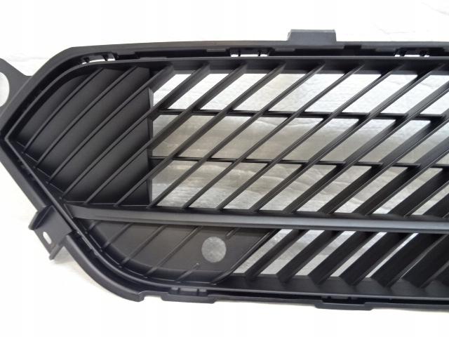 фото №3, Citroen c4 iii c41 решітка заглушка бампера нижня радар pdc nowa