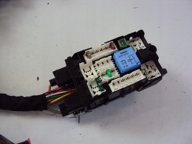 фото №4, Электропроводка салона citroen c4 ii b7 11 r