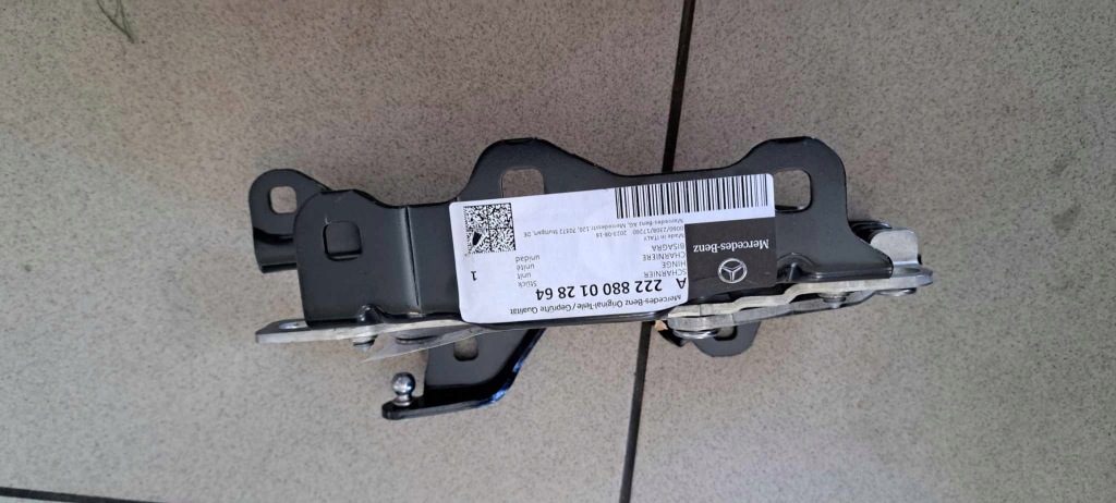 Купить Mercedes s klasa левый петля капот новый оригинал  a222880012864