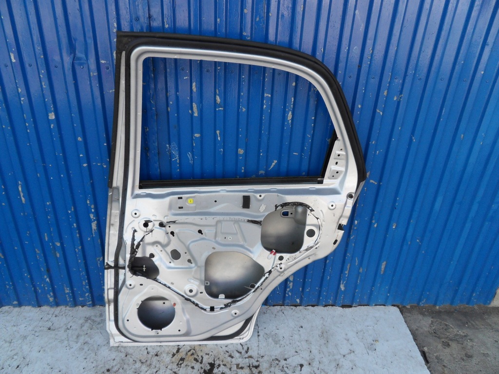 фото №9, Fiat sedici 08r. дверь задние правое задняя правый zcc