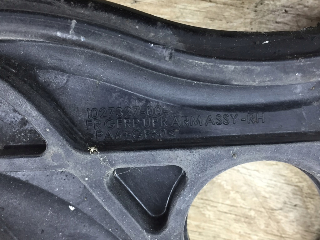 фото №9, Важіль правий перед верхній tesla x 1027327-00-d