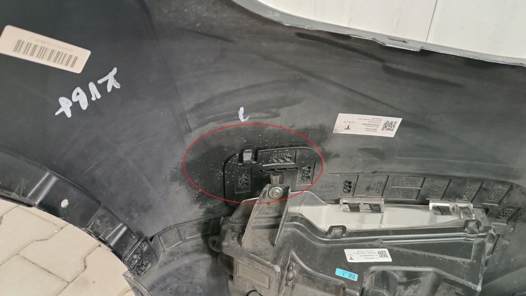 Бампер перед передний tesla model y 20- / drl x2 + защита с Разборки