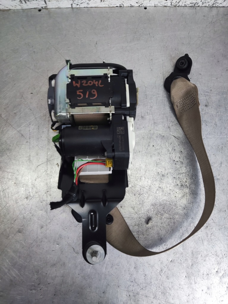 Купити Mercedes w204 рестайлінг  ремінь безпеки лівий перед 616774500 кремовий