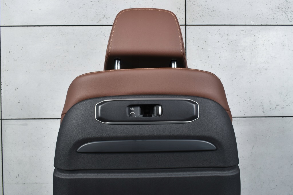 фото №15, Bmw x7 g07 lci сидіння сидіння салон середина 6 місць coffe комфорт 18km!