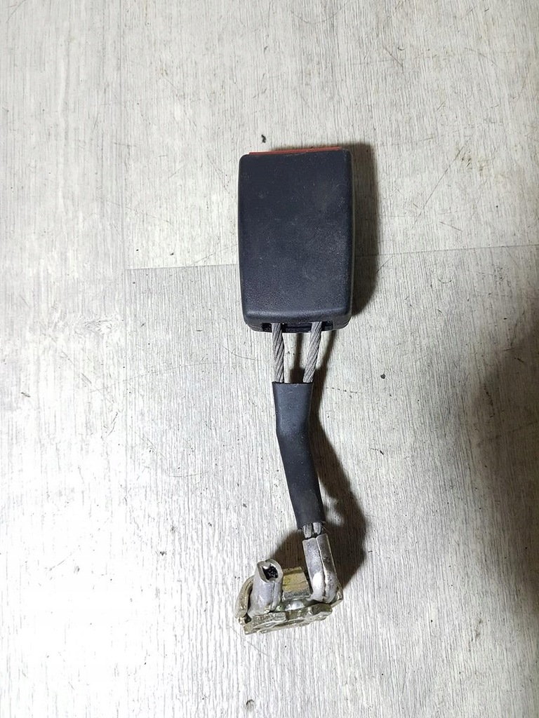 фото №1, Клипса замок поперечина сиденье задняя audi a8 d2