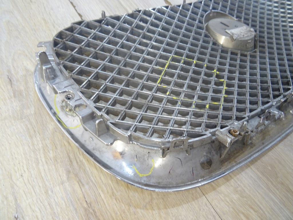 Решётка радиатора бампера перед передняя jaguar xf 250 cx2m-8a100-aa llu Доставка