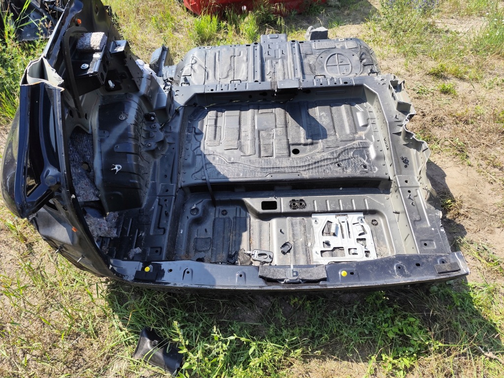 Купить Mercedes glc w253 suv панель  задняя  задний ванна
