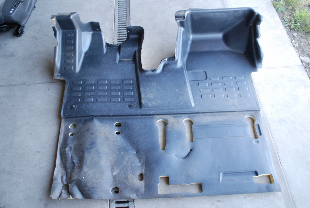 фото №1, Expert iii jumpy iii proace обшивка килимок