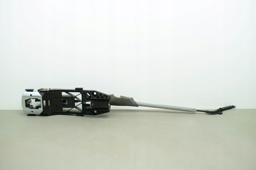 фото №7, Рамка ручка передних левых дверь vw jetta mk6 162, 163 7n0837017b 2.0l