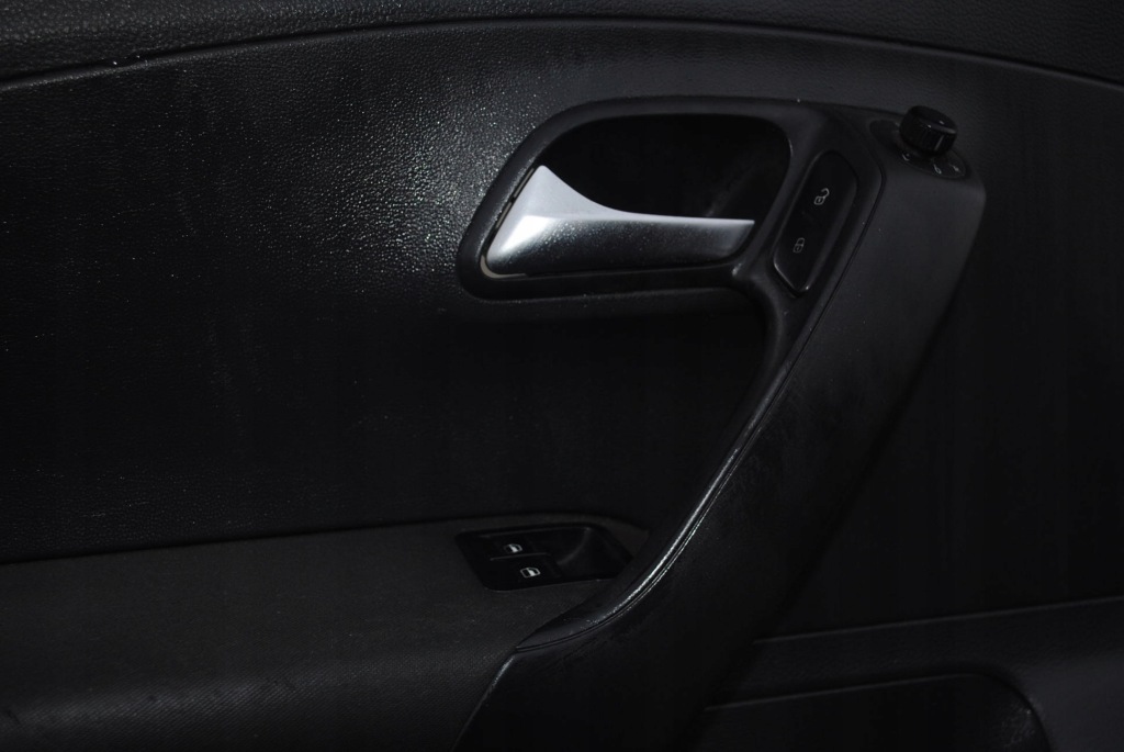 фото №6, Обшивки оббивка двері перед vw polo v 6r 3 двері