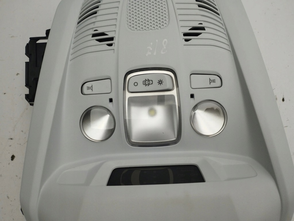 фото №8, Peugeot 3008 ii лампа потолочная 2018 9814584077