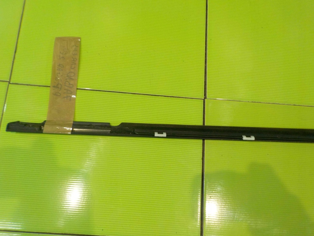 фото №6, Kia carens iv 13r молдинг ущільнювач права перед