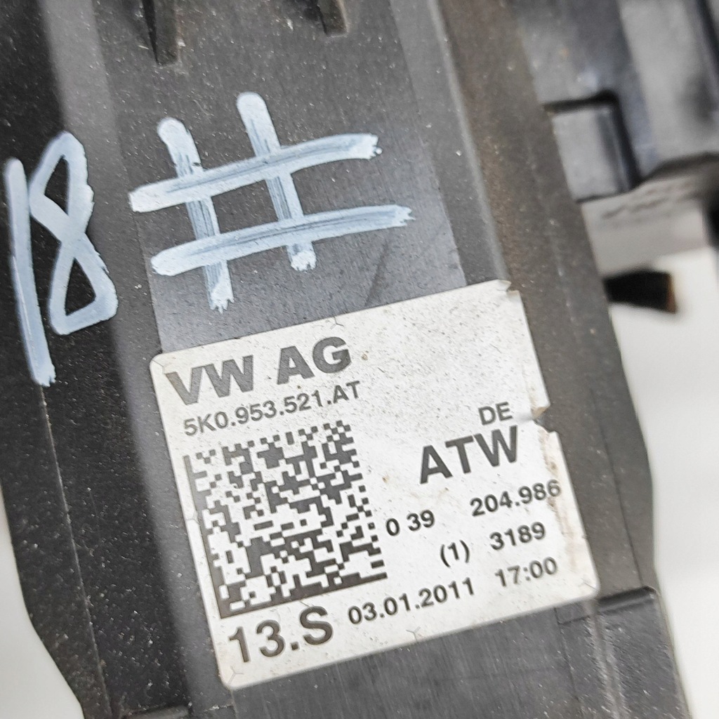 фото №7, Skoda superb b6 3t 2011 рычаг / переключатель поворотники