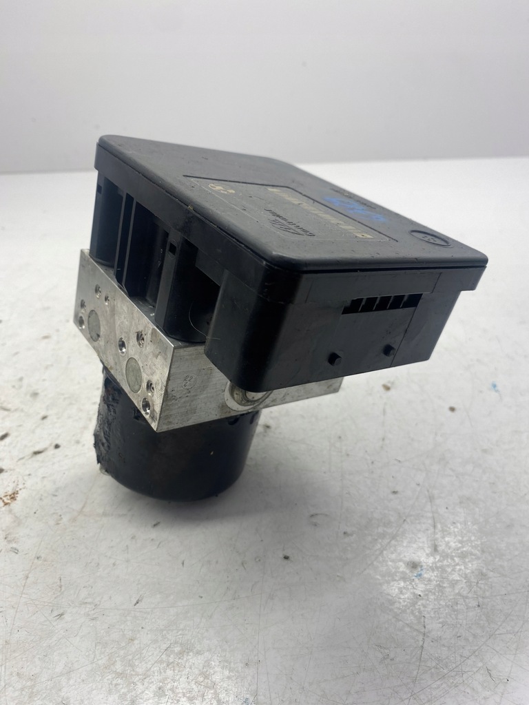 фото №4, Bmw 3 e90 e91 2.0 d насос abs 6772214-01