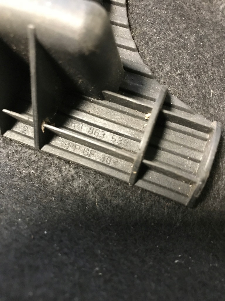 фото №8, Полиця багажника vw golf vi 1k6863533