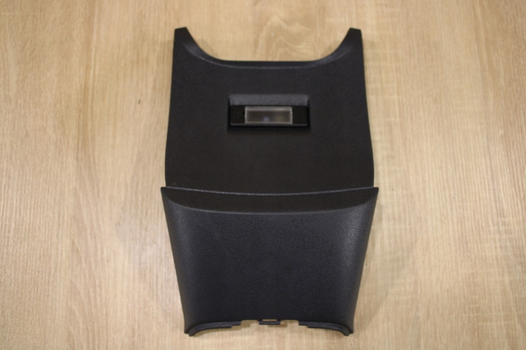 фото №1, Корпус заглушка консоли лампа туннель peugeot 508 i