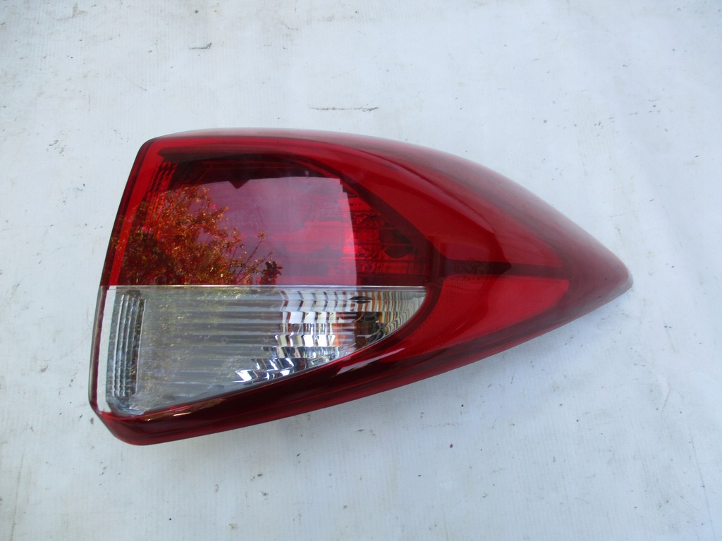 фото №10, Лампа правый задняя hyundai tucson 2 ii 15r- 92402d3