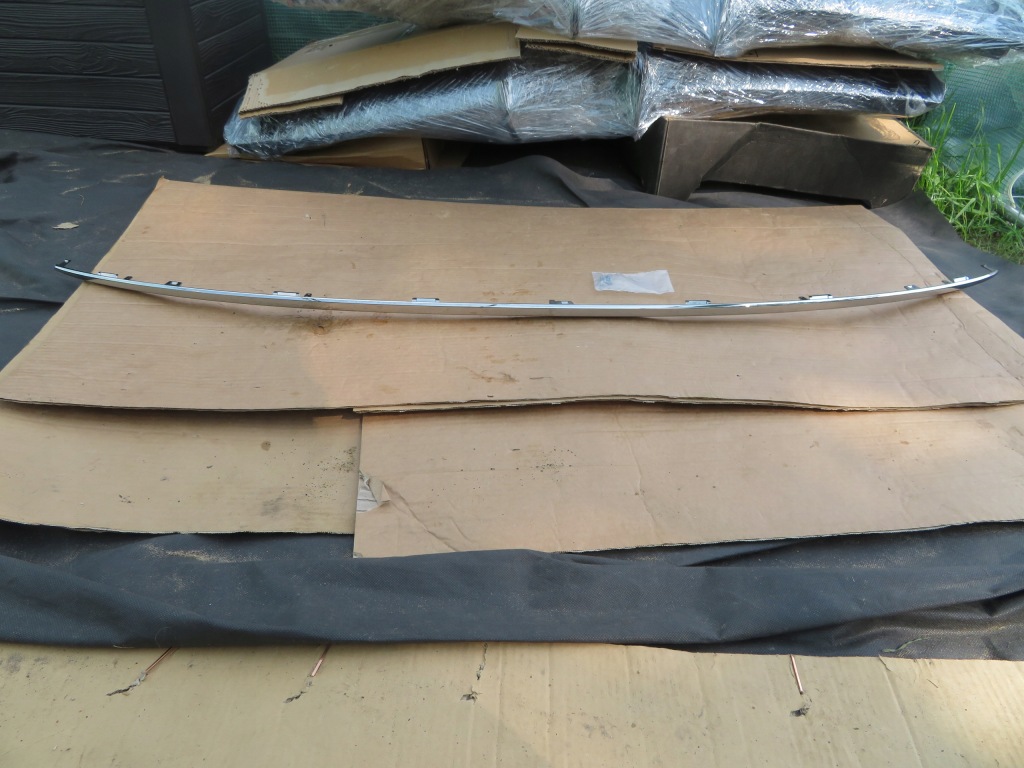 фото №1, Espace v 19 -молдинг бампера задня 850706056r