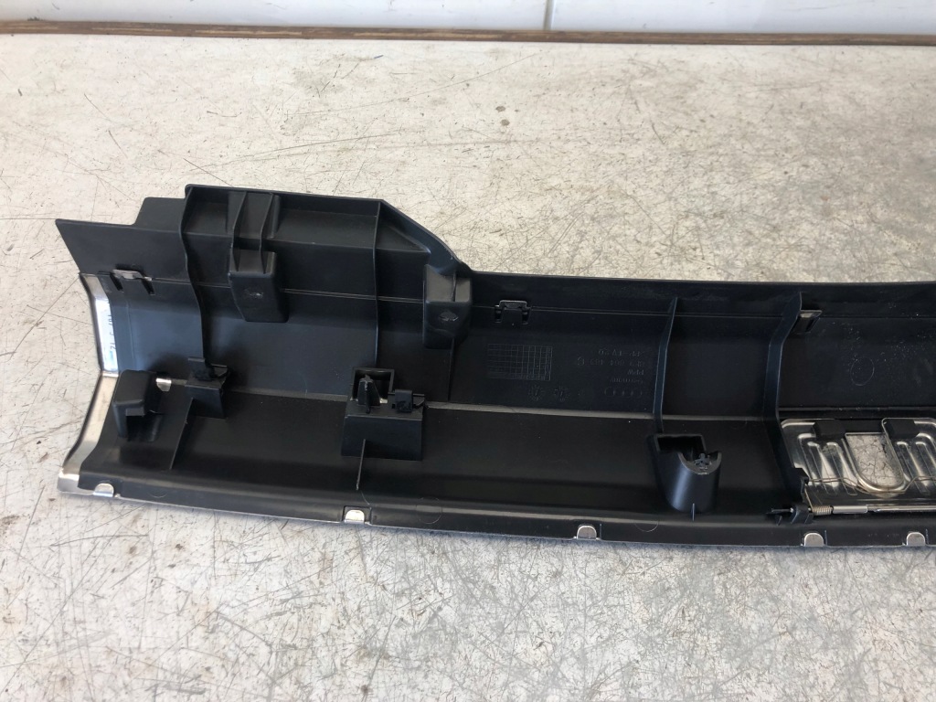 Накладка порог багажника audi a4 b8 универсал 8k9864483c Киев