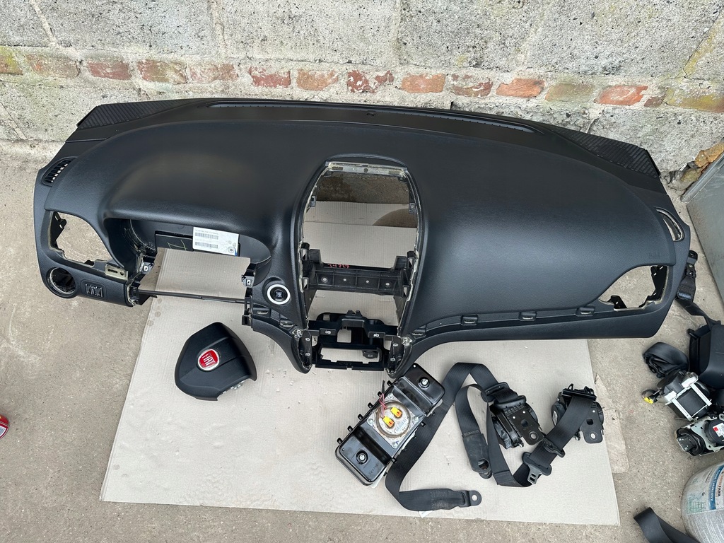 фото №8, Консоль подушки безопасности ремни fiat freemont оригинал