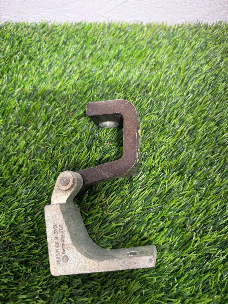 фото №1, Петля лівий верхній двері передніх vw t5 t6 оригінал