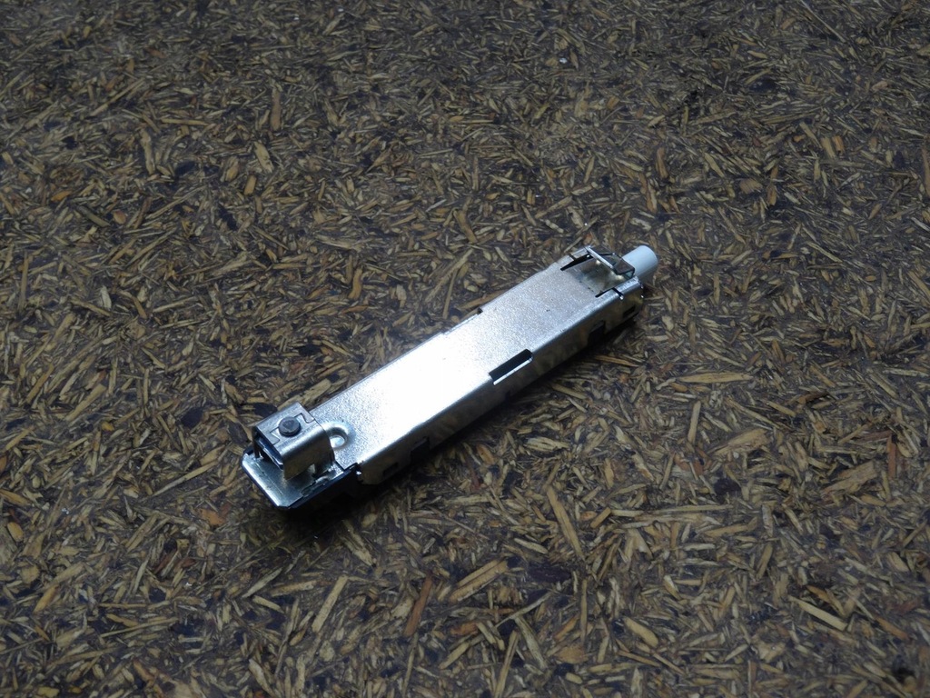 фото №14, Audi s3 a3 8v 8v4 5d sportback усилитель антенный 8v4035225