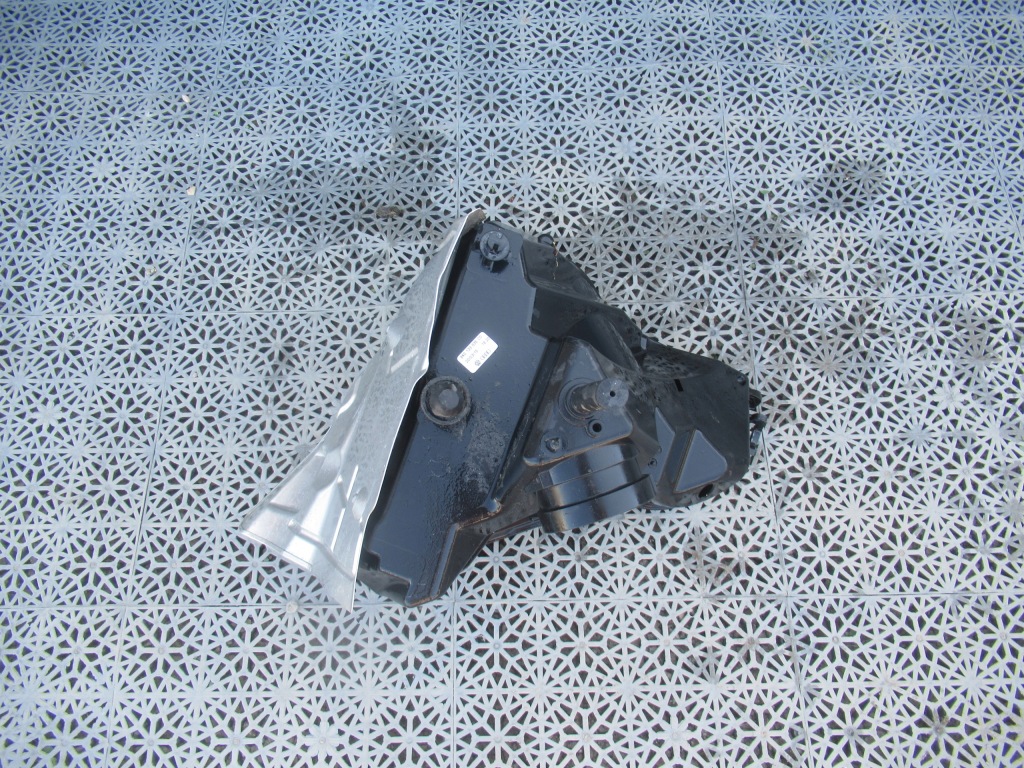 фото №1, Корпус фильтра воздуха audi a4 b8