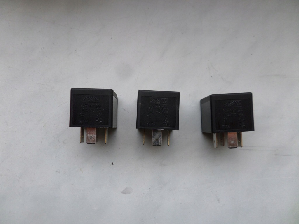 фото №1, Реле fomoco ford kuga mk2 land rover jagua discovery 3 bu5t-14b192-aa