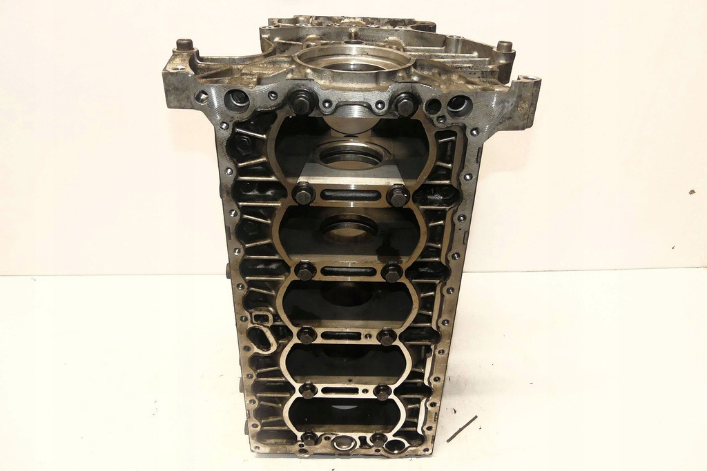 фото №10, Volvo v60 i s60 ii s80 ii 2.0 d3 163km d5204t блок двигуна