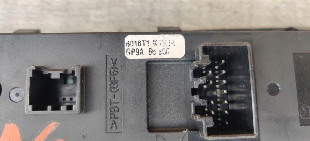 фото №6, Переключатель окон ручка дверь mazda 6 gg 2001 gp9a