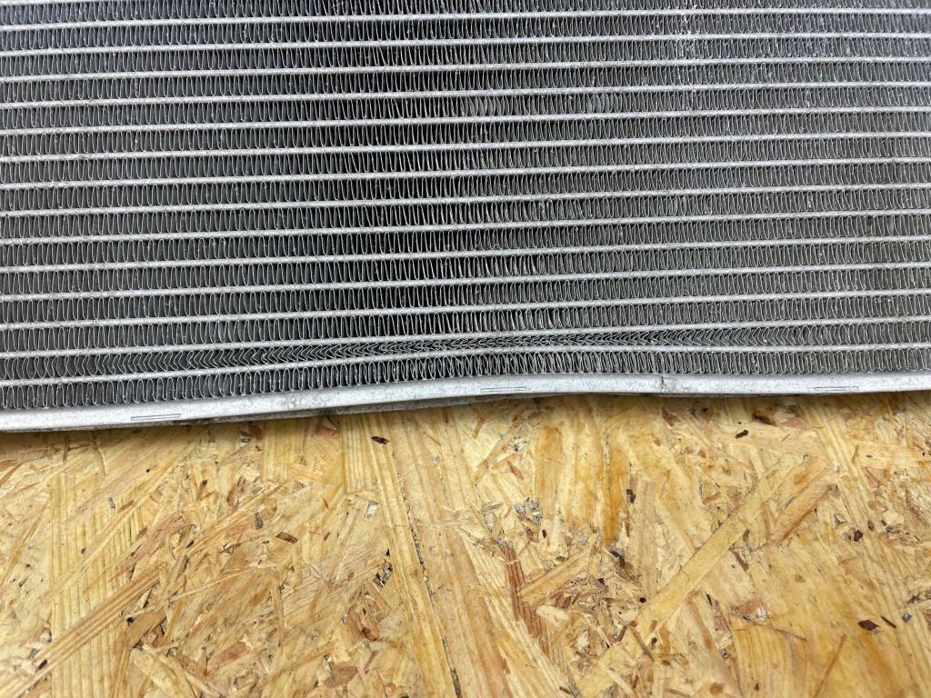 Радиатор воды bmw f45 f48 mini f55 f56 f57 f60 8645783 в Украине