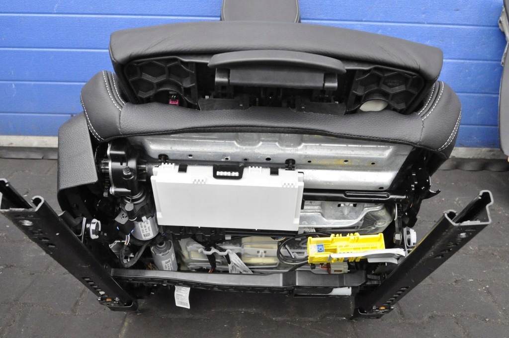 фото №10, Bmw f22 f87 сиденья заднее сиденье обшивки кожа комплект 21r