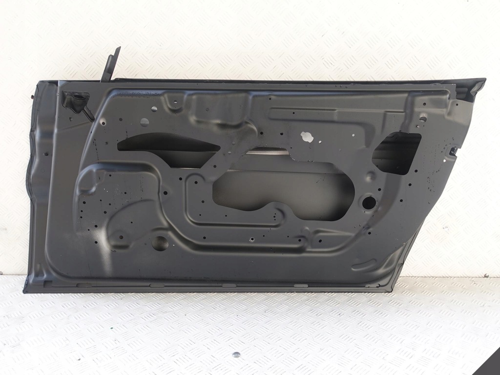 фото №5, Aston martin vantage ii 18- дверь правое перед