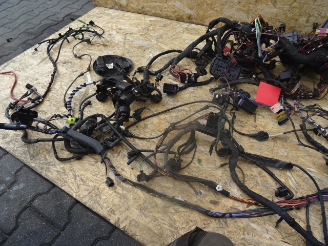 фото №3, Жгут кабельная vw golf v plus