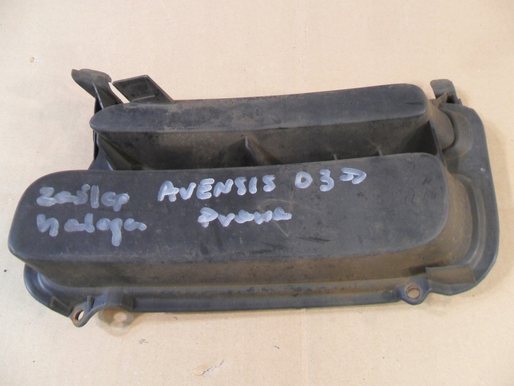 фото №1, Решётка радиатора решётка бампер toyota avensis t25 2003-2006