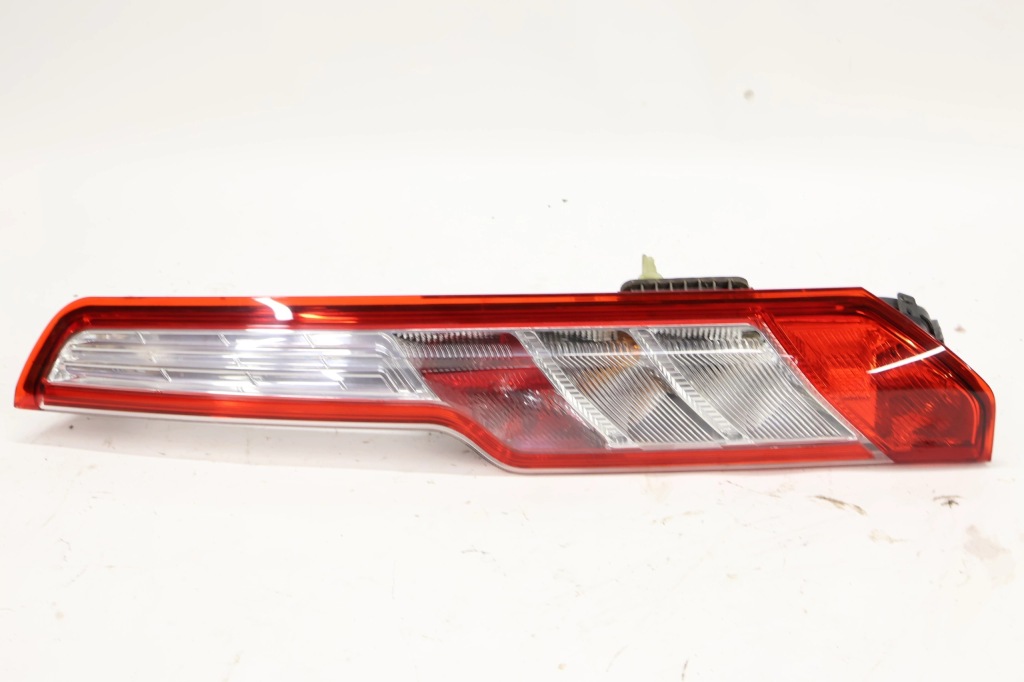 фото №1, Ford transit custom лампа задняя правая bk21-13404-ah