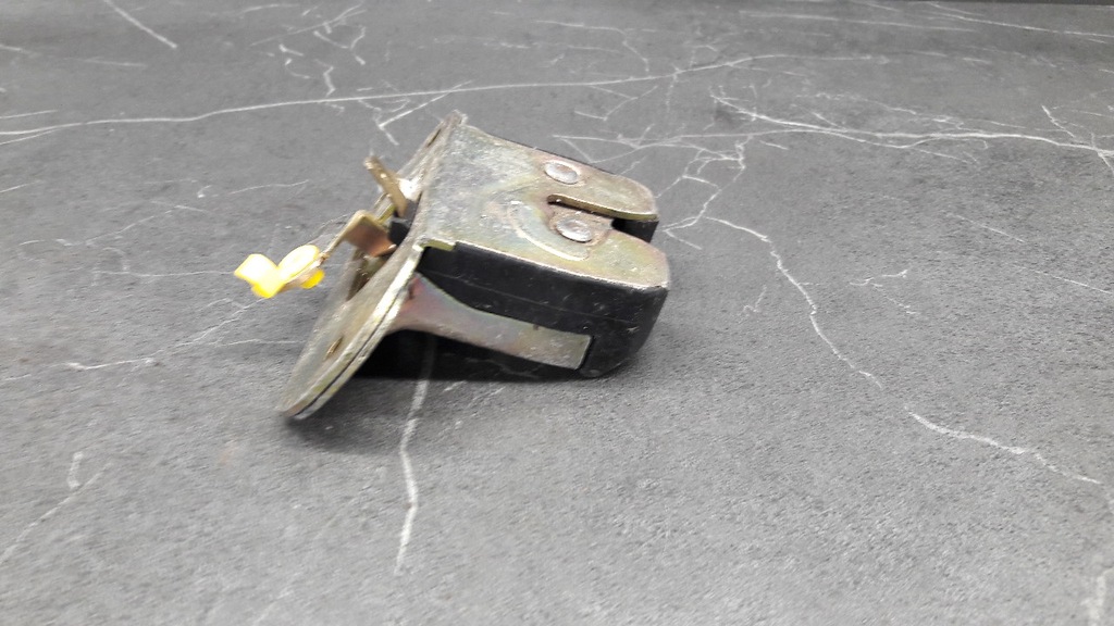 фото №6, Замок крышки багажника volvo s40 97r