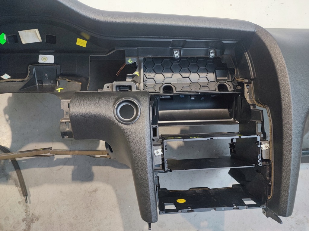 фото №11, Панель приладів консоль подушка безпеки подушка ремені audi q7 4l