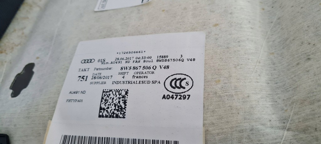 фото №13, A4 b9 8w потолок czarna sline sedan 8w5867506q