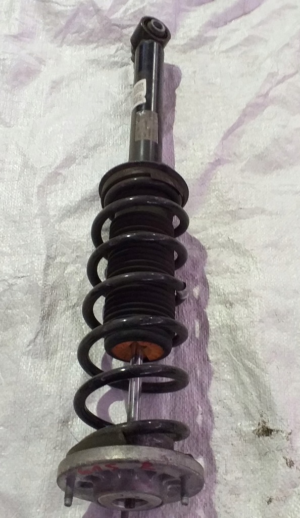 фото №1, Bmw 5 g30 амортизатор задняя амортизатор задний 6866615