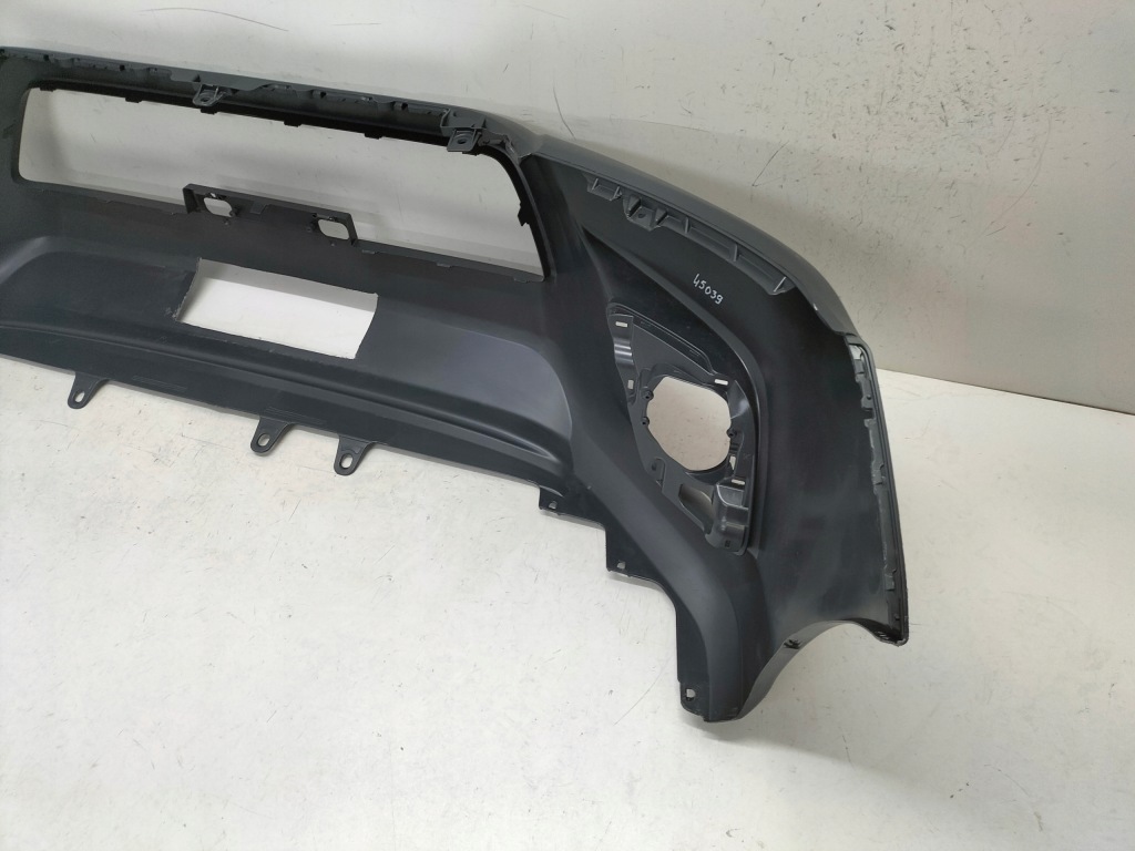 Бампер передний перед toyota hilux 8 viii 15- Цена