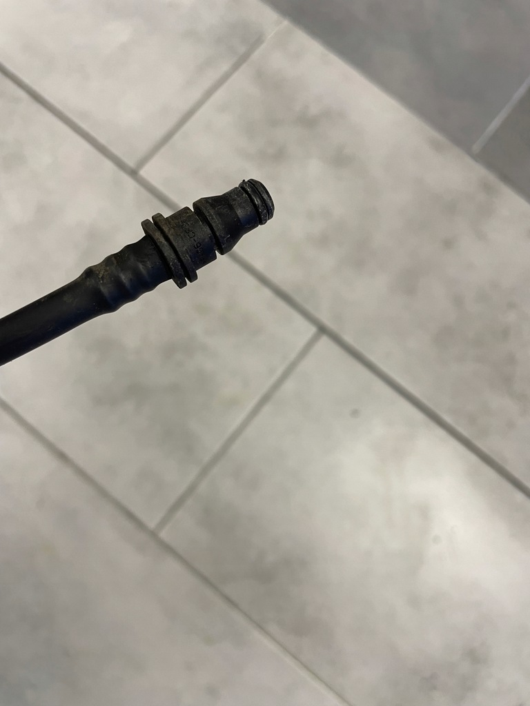 фото №6, Трубка шланг рідина a1665000291 mercedes w166 x166 gl gls gle ml