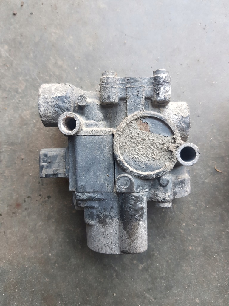 фото №1, Mercedes actros mp4 клапан abs