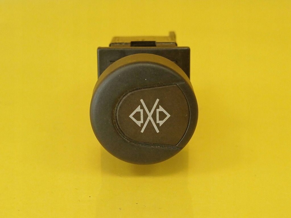 фото №1, Переключатель центрального замка peugeot 306 nr324