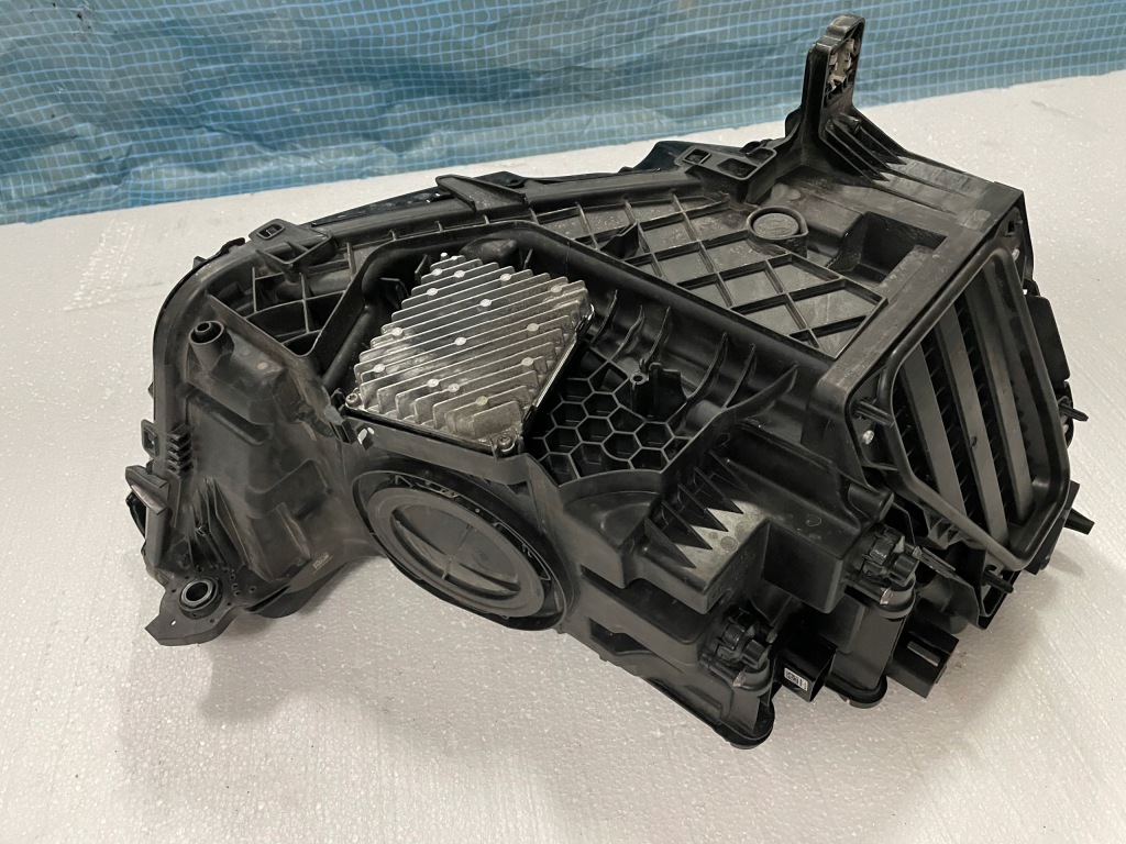 Купить Audi q3 83a фара левая full led левый комплектный  83a941033 европа