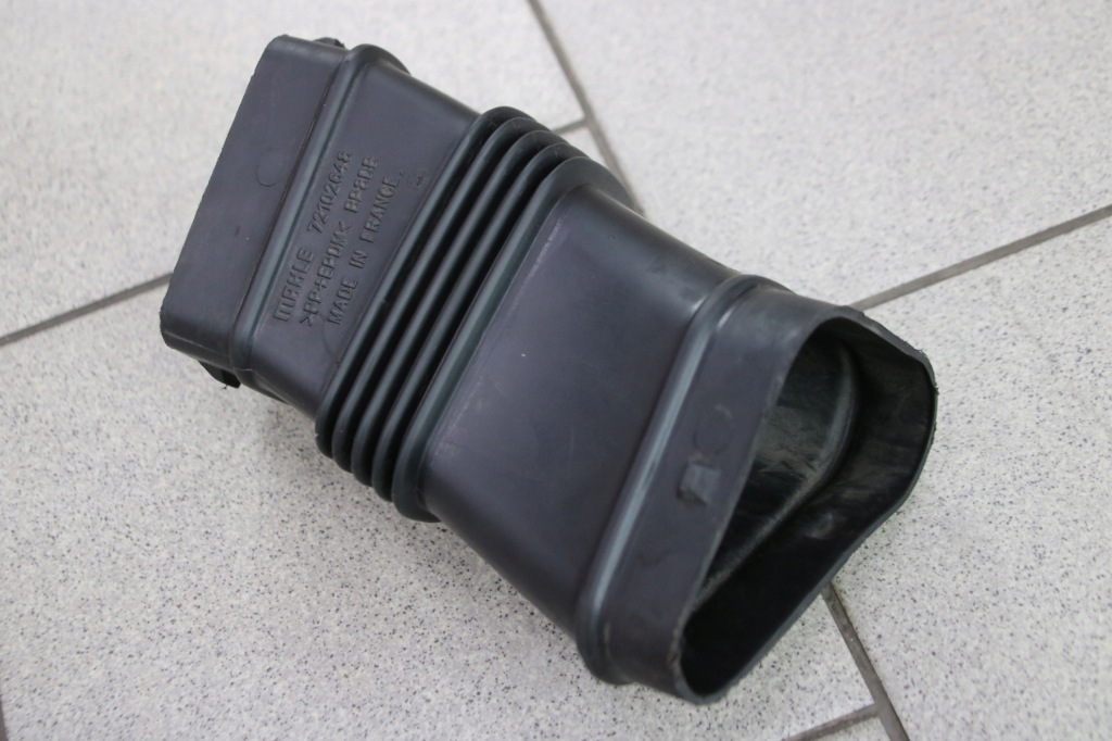 фото №3, Volvo xc60 i труба повітрозабірник шланг повітря 30792195