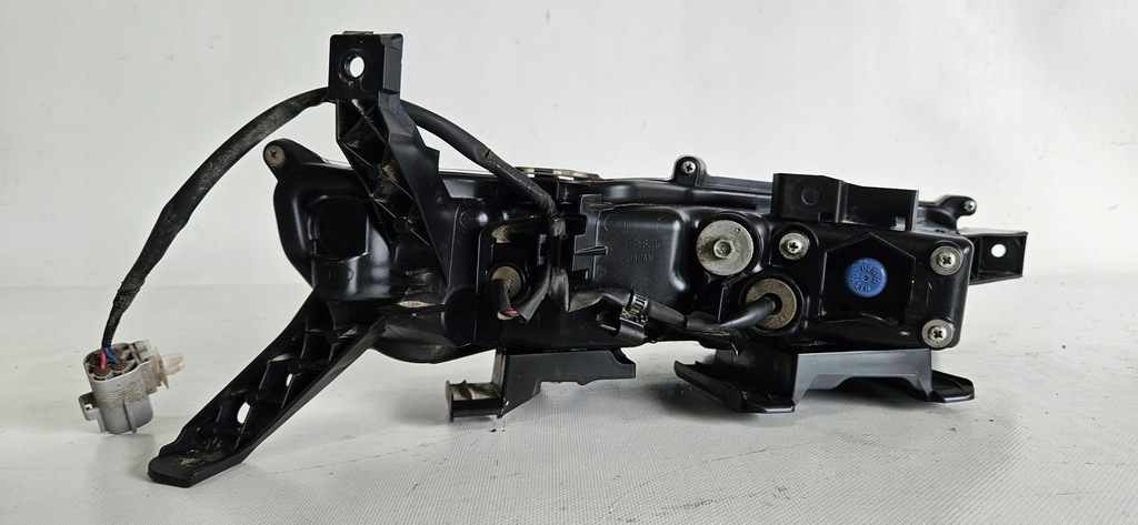 фото №4, Лампа лівий перед протитуманна фара lexus rx led 2019- eu